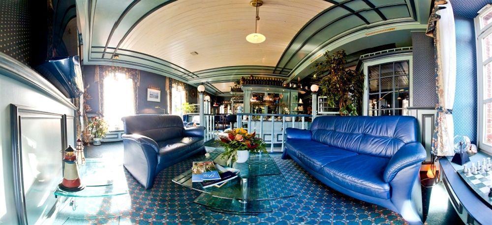 Hotel Landhaus Steinfeld Greetsiel Exterior foto