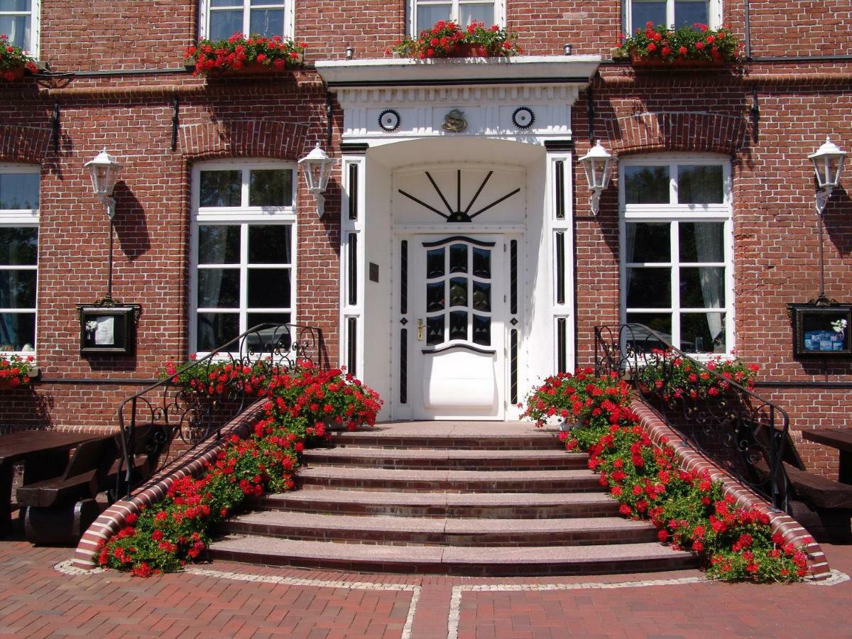 Hotel Landhaus Steinfeld Greetsiel Exterior foto